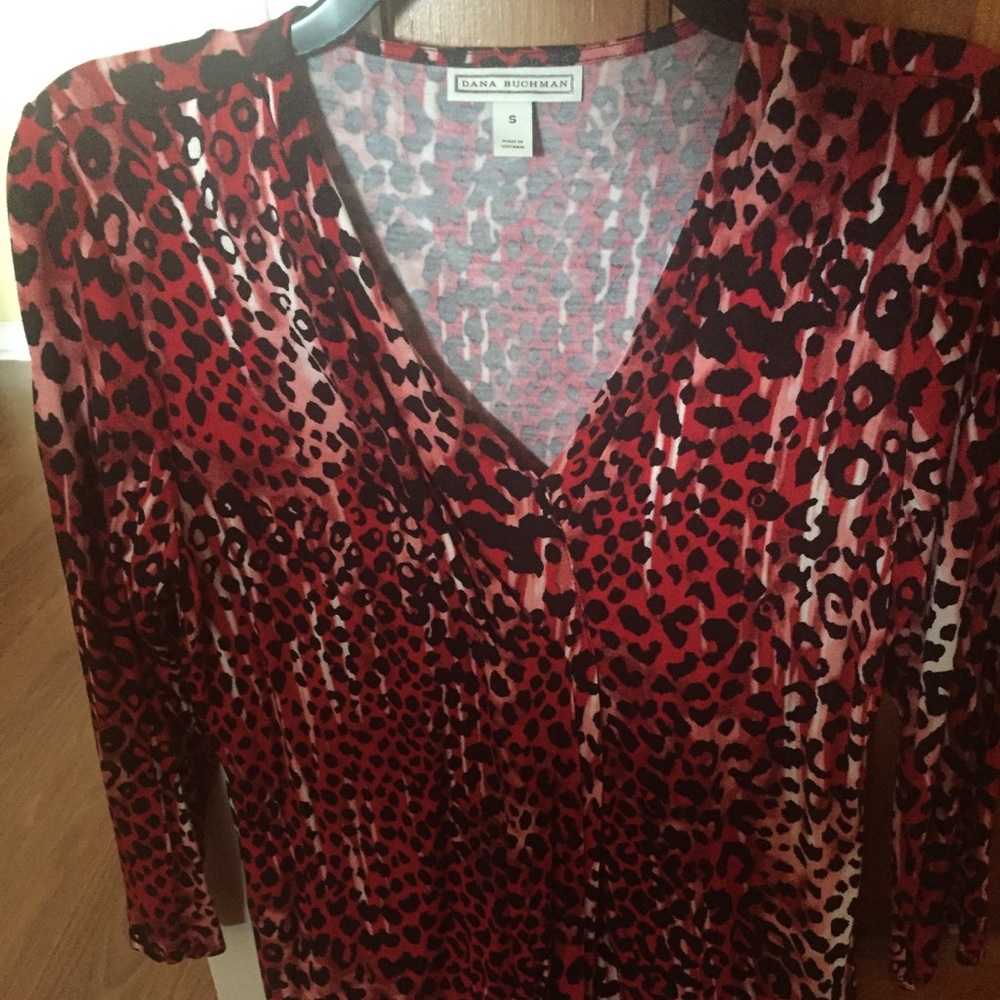 Dana Buchman 3/4 Top Red Black White Leopard Print Top
